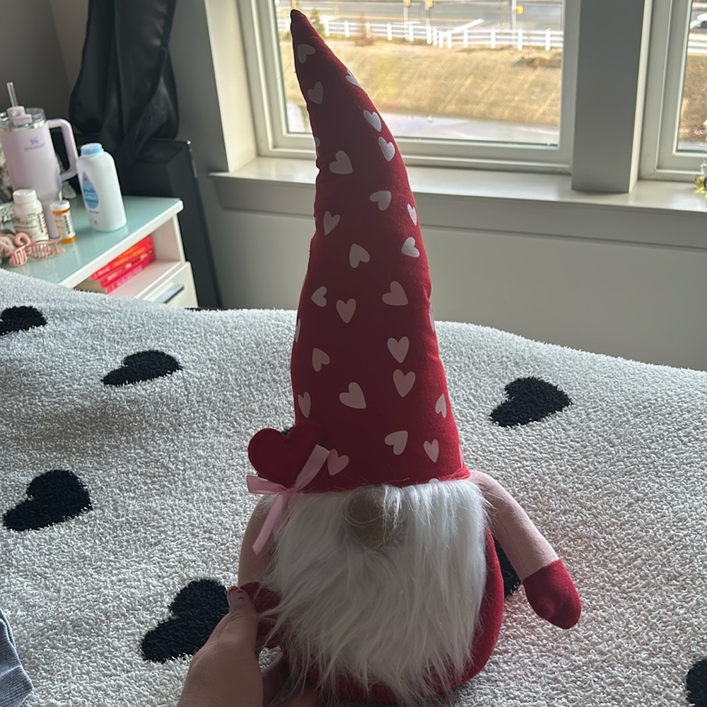 Valentine’s Day gnome
